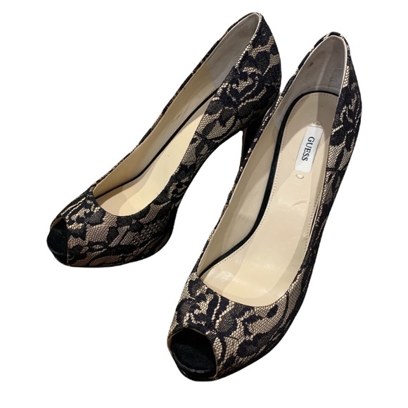 🌟3/$50 GUESS Lace Heels - Picture 1 of 6